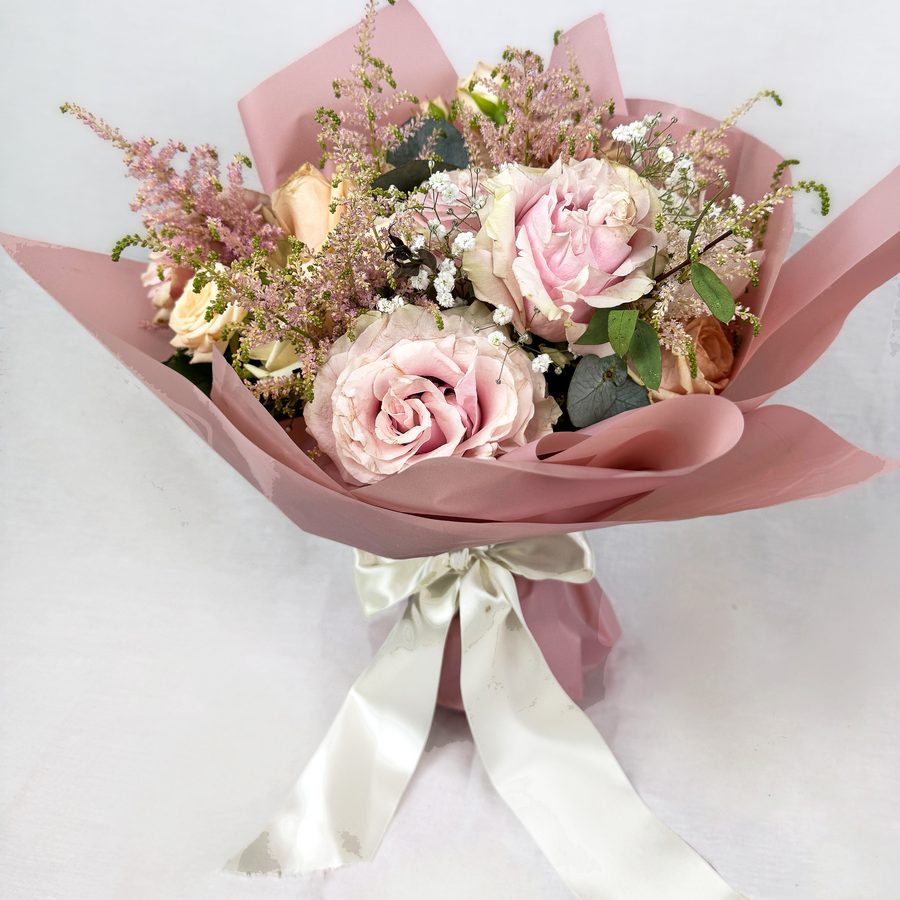 Dusky Duchess bouquet